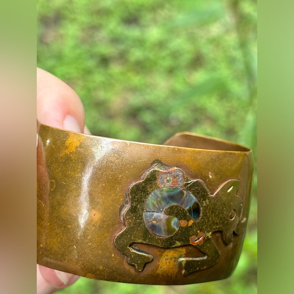Copper & Abalone Cuff Bracelet - Picture 11 of 13